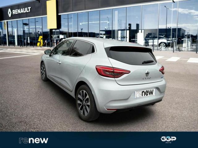 Renault Clio image 2