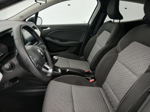 Renault Clio image 9