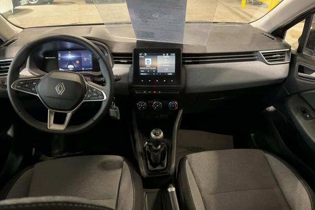 Renault Clio image 8