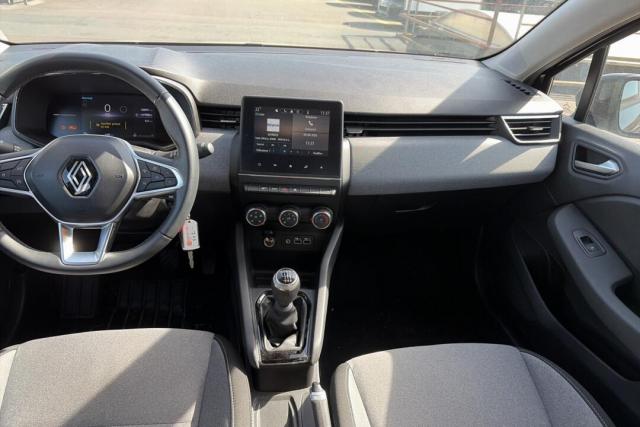 Renault Clio image 9