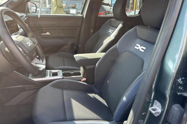 Dacia Duster image 9