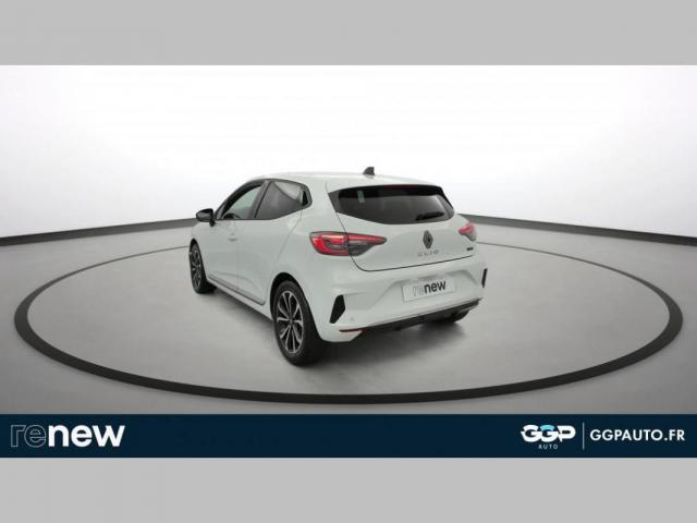 Renault Clio image 9