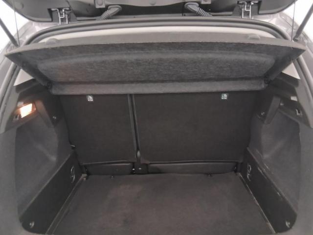 Renault Captur image 2