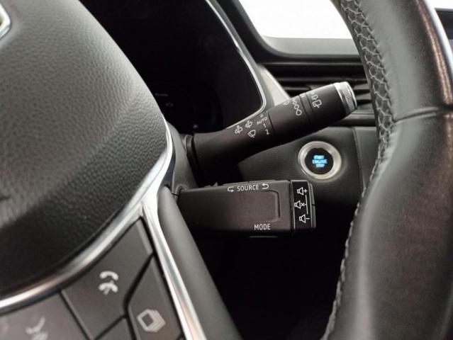 Renault Captur image 8