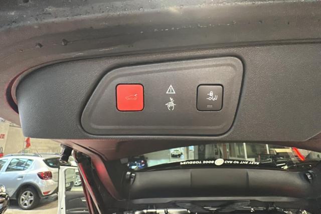Peugeot 3008 image 3
