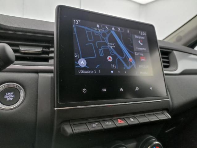 Renault Captur image 1