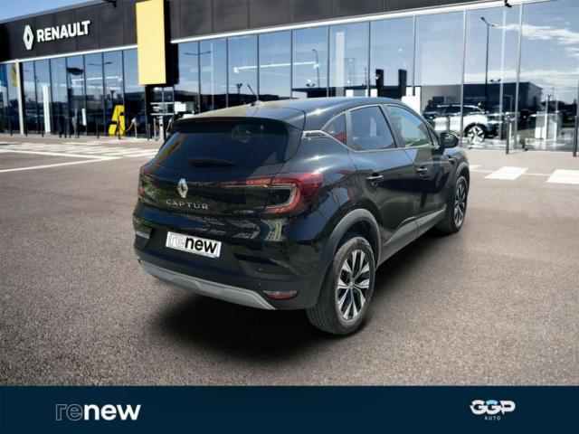 Renault Captur image 2