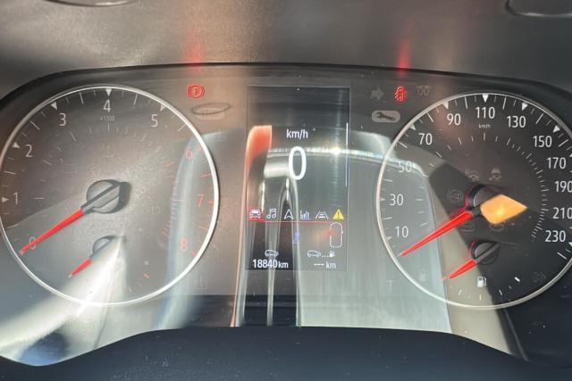 Renault Captur image 9
