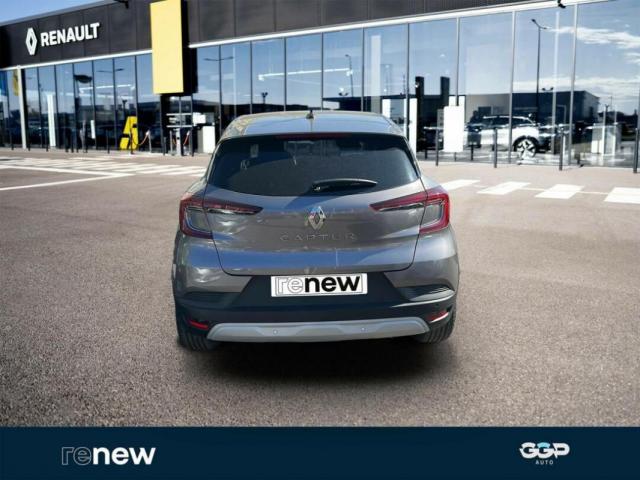 Renault Captur image 9