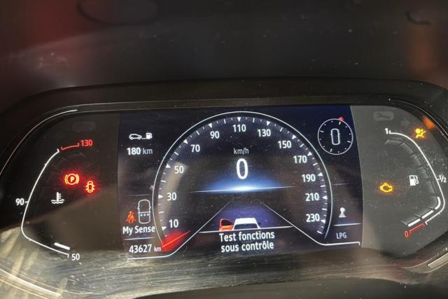 Renault Captur image 5