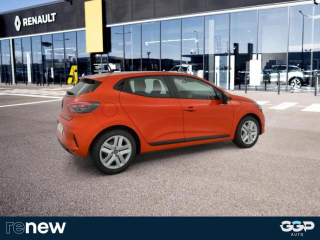 Renault Clio image 9
