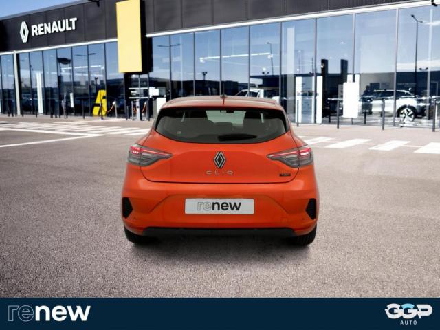 Renault Clio image 6
