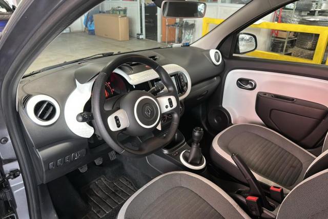 Renault Twingo image 2