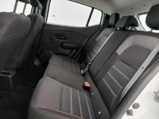 Dacia Sandero image 2