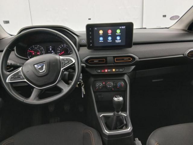 Dacia Sandero image 1