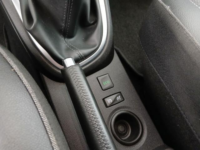 Renault Captur image 9