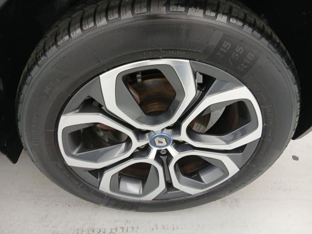 Renault Captur image 8