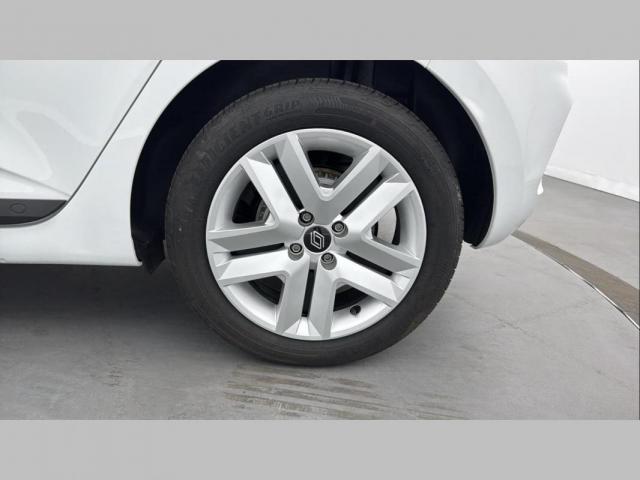 Renault Clio image 9