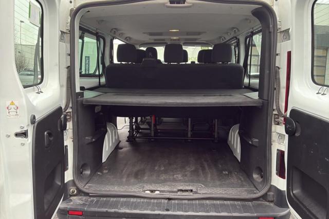 Renault Trafic image 1