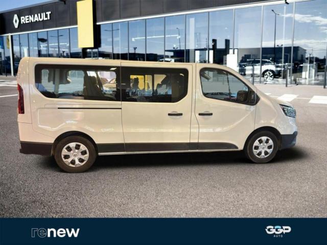 Renault Trafic image 9