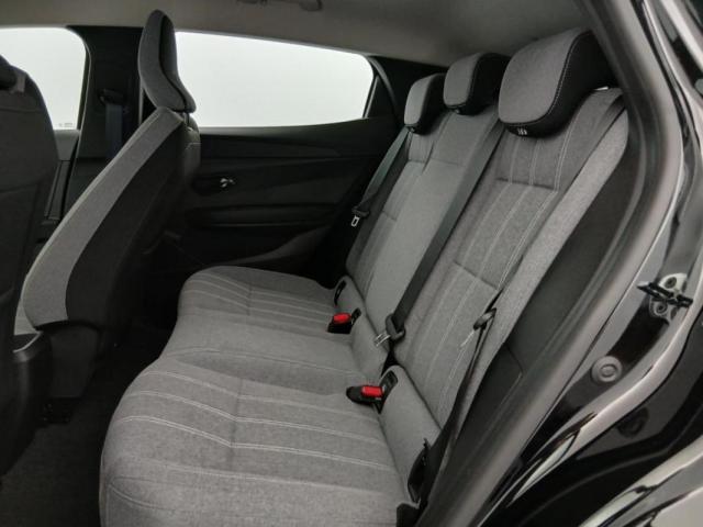 Renault Mégane E-Tech image 2