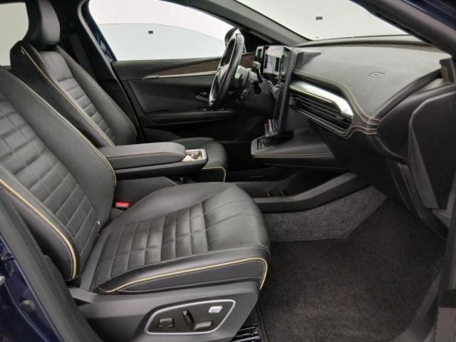 Renault Mégane E-Tech image 7