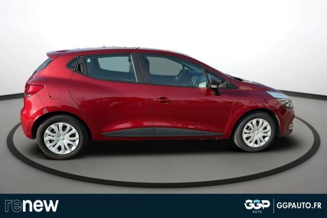 Renault Clio image 9