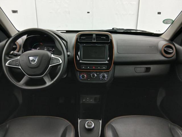 Dacia Spring image 2