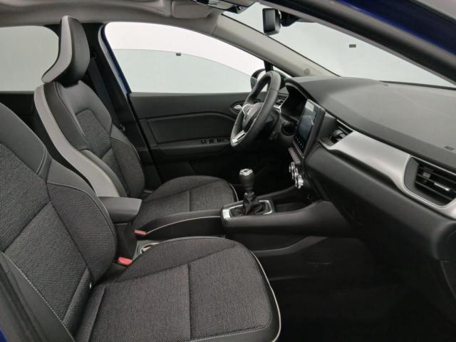 Renault Captur image 8