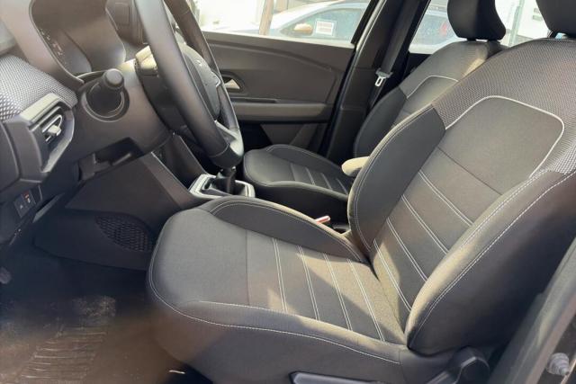 Dacia Sandero image 6