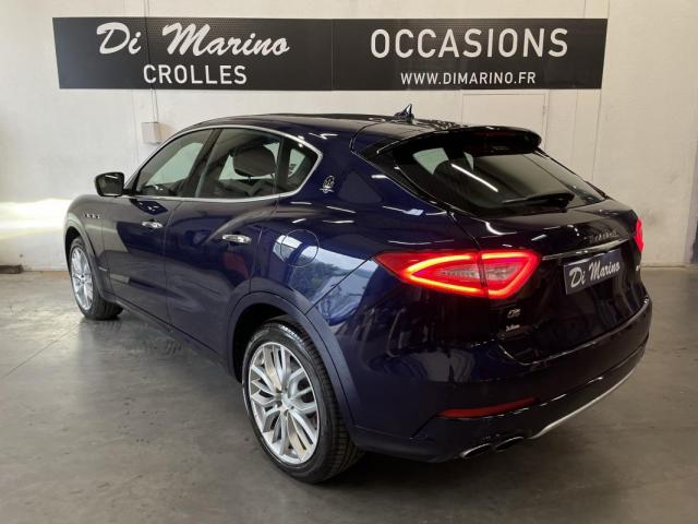 Maserati Levante image 5