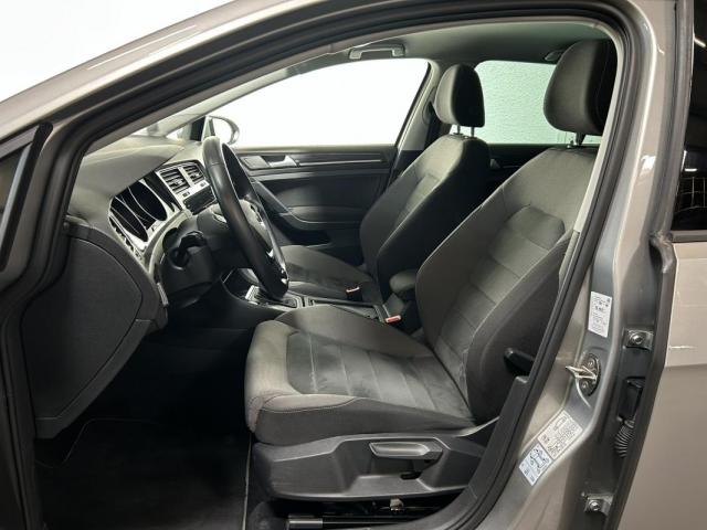 Volkswagen Golf image 5