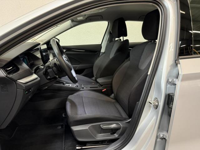 Skoda Octavia image 6