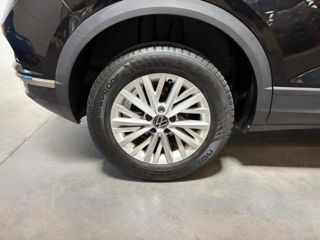 Volkswagen T-Roc image 6