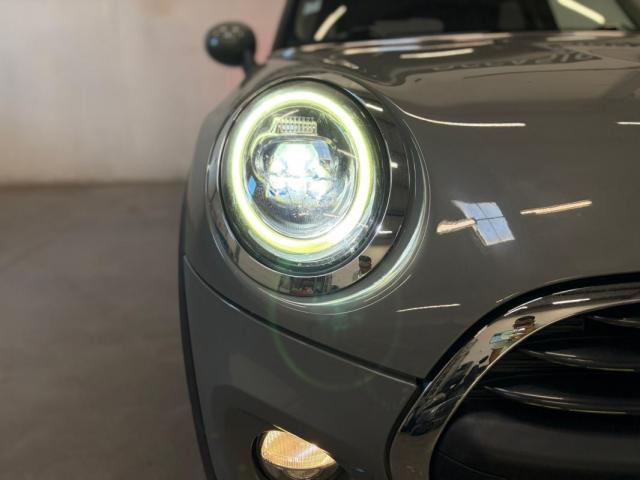 Mini Cooper image 8