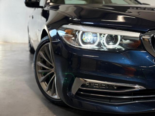 Bmw 530 image 9