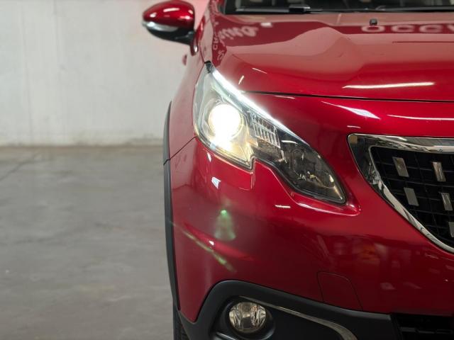 Peugeot 2008 image 5