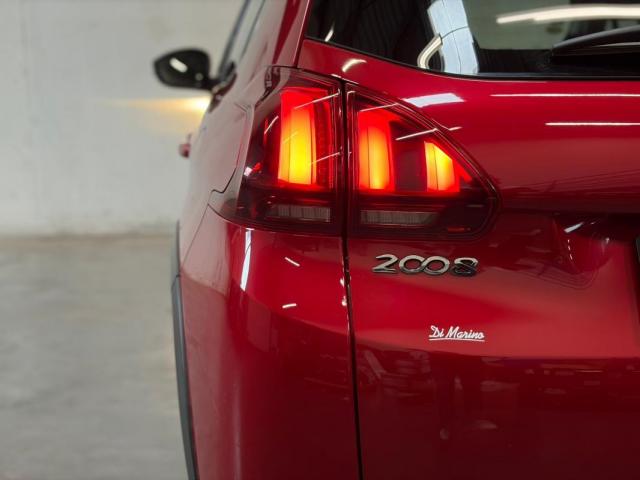 Peugeot 2008 image 7