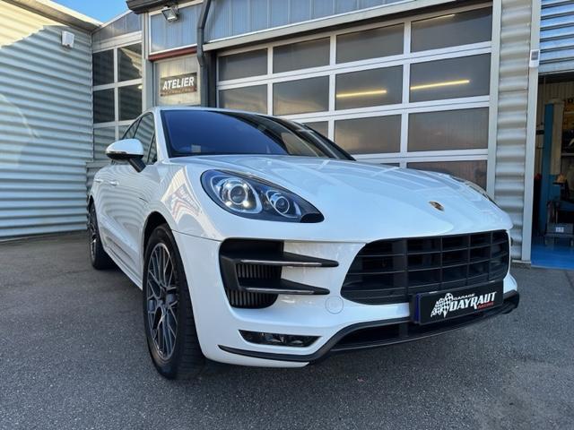 Porsche Macan image 7