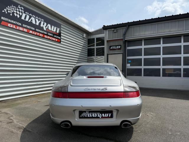 Porsche 911 image 8