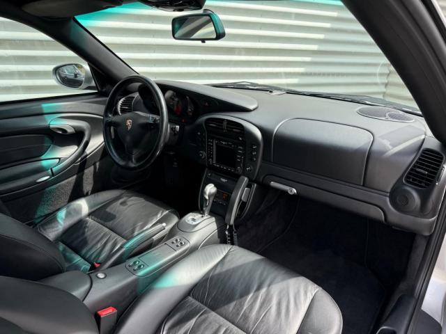 Porsche 911 image 7