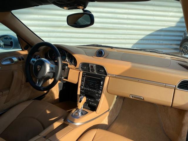 Porsche 911 image 1