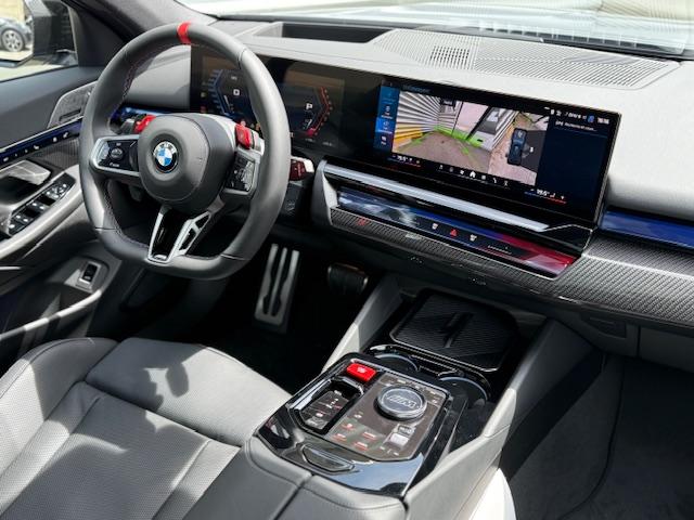Bmw M5 image 6