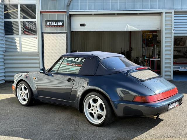 Porsche 911 image 1