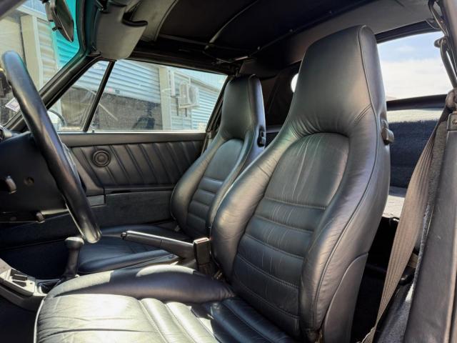 Porsche 911 image 7