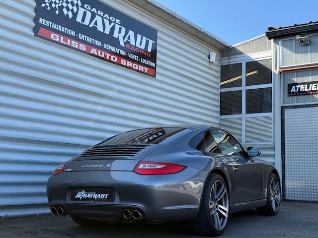 Porsche 911 image 3