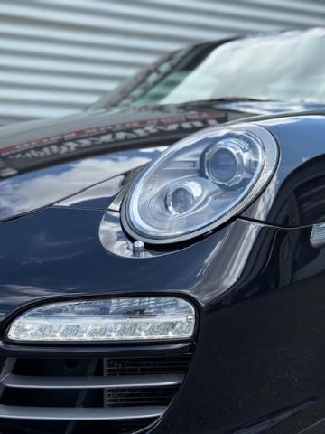 Porsche 911 image 8