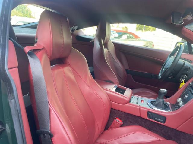 Aston Martin V8 Vantage image 6