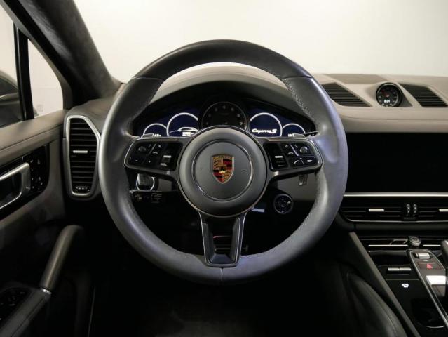 Porsche Cayenne Coupé image 9