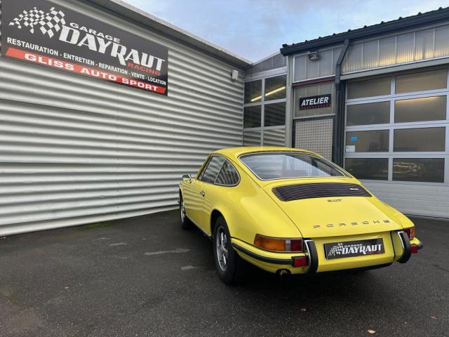 Porsche 911 image 7